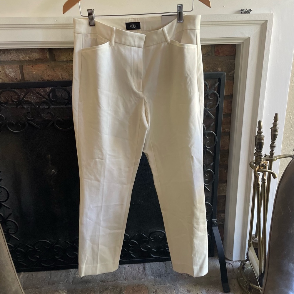 NWT White House Black Market Womens Pants Ecru  8 The Slim Ankle Comfort Stretch